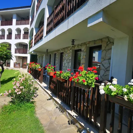 Apartment Marina Delfin - Location & Pet Friendly *