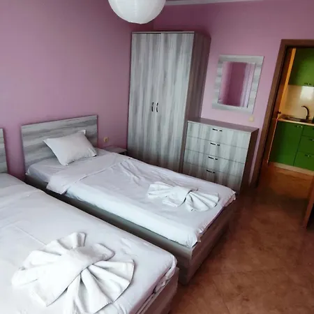Marina Delfin - Location & Pet Friendly سفيتي فلاس