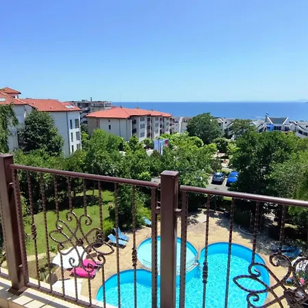 Apartment Marina Delfin - Location & Pet Friendly