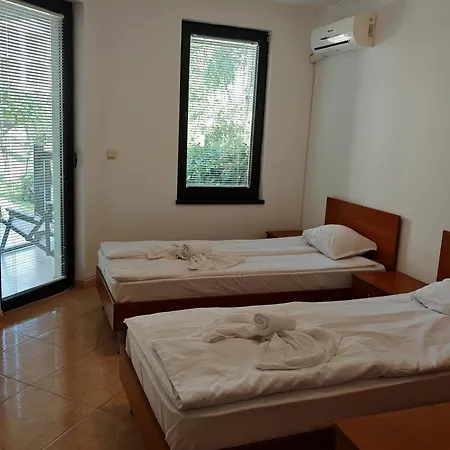شقة Marina Delfin - Location & Pet Friendly سفيتي فلاس