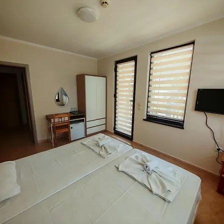 Delfin Port - Prime Location & Parking & Pet Friendly Lejlighed *