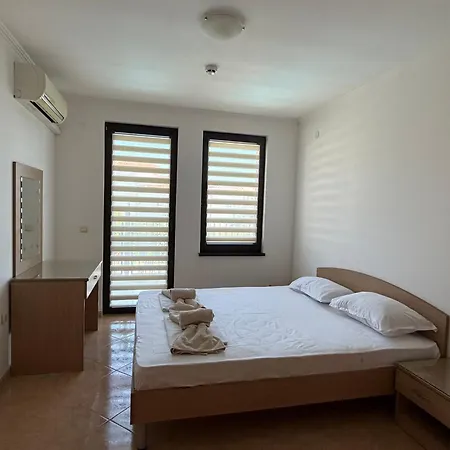 Lejlighed Delfin Port - Prime Location & Parking & Pet Friendly