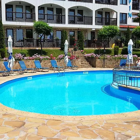 Apartmán Delfin Port Apartments - Prime Location & Parking & Pet Friendly *