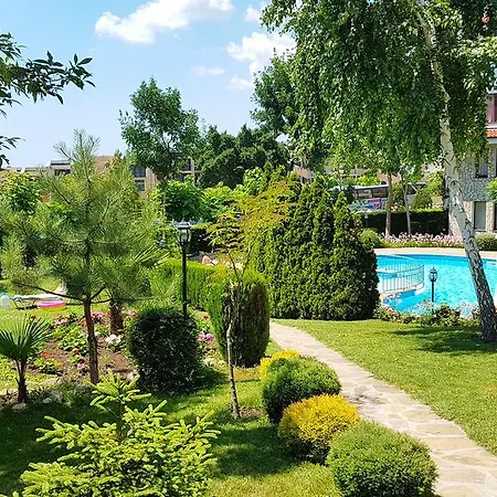 Delfin Port - Prime Location & Parking & Pet Friendly * Свети-Влас