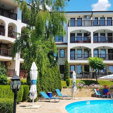 Delfin Port Apartments - Prime Location & Parking & Pet Friendly Apartmán