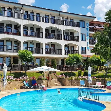 Апартаменты Delfin Port - Prime Location & Parking & Pet Friendly *