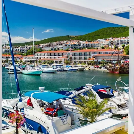 Delfin Port - Prime Location & Parking & Pet Friendly Апартаменты Свети-Влас